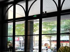 -铂尔登国际酒店(南山深圳湾口岸店)