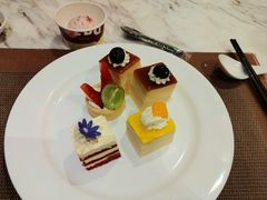 -上海皇廷花园酒店·西餐厅·自助餐