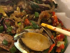 花甲抱鲍鱼-降龙爪爪(建设路1店)