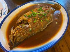 -缘来聚·徽菜名店(黄山宏村店)