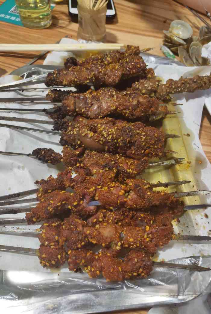 二毛电烤串(许东路店)-"吃这家羊肉串好几年了 那天突然想吃 就导.