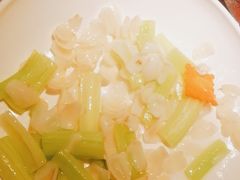 -马老六清真餐饮(西站店)