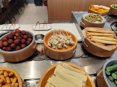 -龍歌自助小火锅(市南金茂湾店)