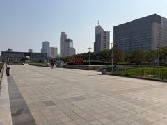 -泉城广场