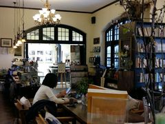 -良友书坊(安徽路店)