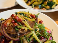 -关东小磨东北菜(上海长风大悦城店)