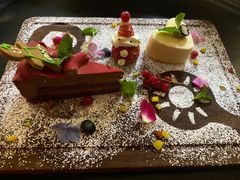 -YUE·6·西式融合餐厅(外滩六号店)