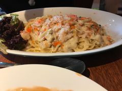 -玛格萝妮比萨屋(陆家浜路店)