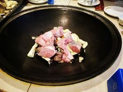 -王老六铁锅炖鱼(长春路店)
