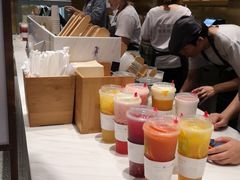 -奈雪的茶(湖滨银泰in77C区PRO店)