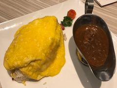 流金咖喱牛肉蛋包饭-必胜客(海滨店)