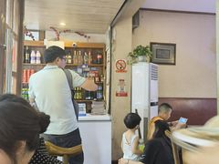 等位区-花鸟鱼私家小厨(文殊院店)