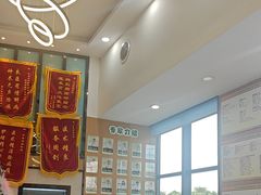 -半岛宠物医院24小时·内窥镜·牙科·碎石中心(府城大道店)