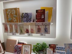 -HIMO海马体照相馆(上海华润CP静安店)