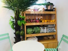 -津椰本·海南正宗椰奶清补凉(店一店)