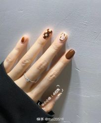-Halo美甲美睫