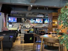 -JINNS锦时 steak&pizza(浸信会礼拜堂旧址店)