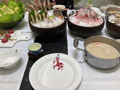 -红鼎豆捞·非遗鲍皇汤火锅(宝丰路店)