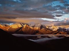 -贡嘎雪山