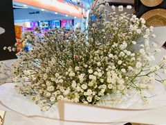 -谷莠子花艺气球派对·绿植造景·花艺沙龙(东海缤纷天地店)
