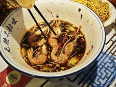 -靓虾二哥长沙地标小龙虾(五一广场店)