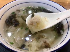 鲜肉小馄饨-景芳周大姐(国大城市广场店)