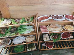 -有一锅·野生菌黑山羊腊排骨火锅(古城北门店)