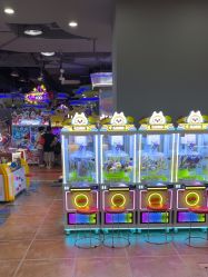 -菲菲羊乐园(临平银泰城店)