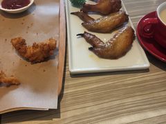 -必胜客(证大大拇指店)