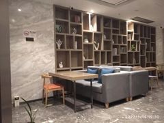 -柏槿酒店(罗湖口岸向西地铁站店)