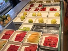 -涨巢·潮玩水疗局