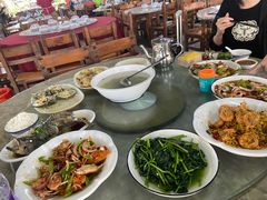 -四川小胡子海鲜(丁村万人海鲜广场店)