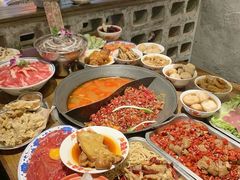 -萍姐火锅·公路夜市(武汉首店)