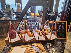 -美食汇自助餐厅(成都万达瑞华酒店)