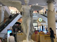 -Pier 21 (Terminal 21 Asok)
