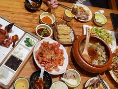 -老滇山寨•云南特色菜•地方菜•民族风情歌舞表演(金碧店)