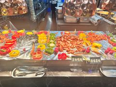 -金马门国际美食百汇(珞喻路店)