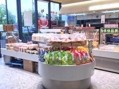 -乐兹薇尔高端烘焙店(海宁西田城店)