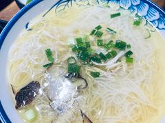 -二孃鸡爪爪(东郊记忆店)