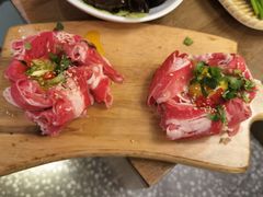 鲜潭捞拌肥牛-鲜潭蒸汽石锅鱼(五道口购物中心店)