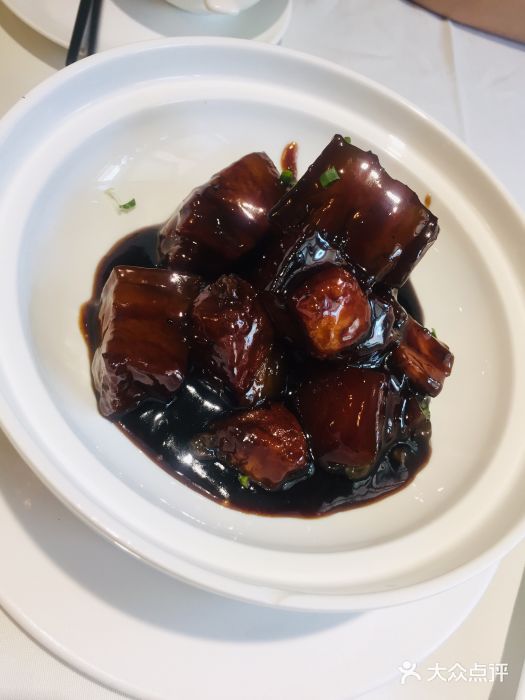 HOMES上海本帮菜(襄阳公园店)特色红烧肉图片