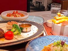 -阿妮叶李(光谷世界城店)