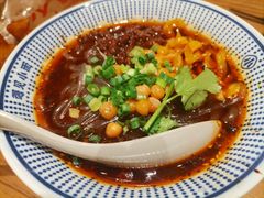 小小酸辣粉-遇见小面(凯德广场店)