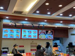 -顺溜·手工刀削面·黑金店(铜锣湾店)