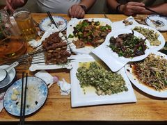 -超越海鲜屋(飞龙物业店)