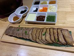 石头烤牛舌-蒙料·手把肉(望京店)