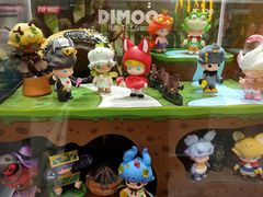 -泡泡玛特POPMART(上海环球港店)