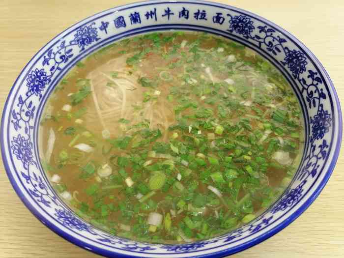 张拉拉兰州手撕牛肉面(紫乐路店)-"[薄荷]环境:双休日懒得做饭,来到家