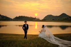 -AOROA·奥洛拉婚纱摄影·旅拍·礼服