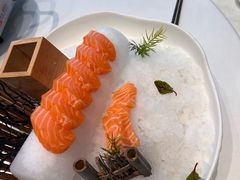 -梅花香里大酒店(郁金香路店)